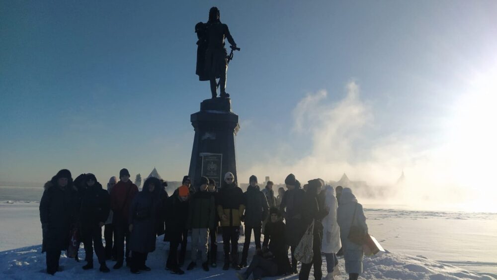 Воспитанники ПМК «Ленинградец» посетили музей «Дорога Победы» в Петрокрепости