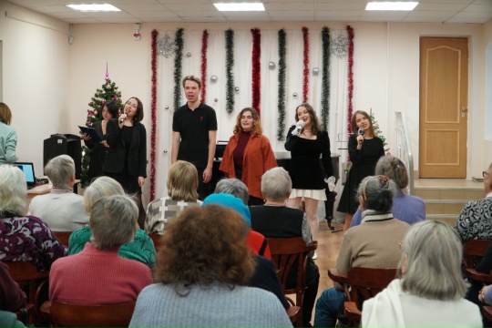 В Доме ветеранов Центрального района прошёл концерт «Карачун‑день», посвящённый Дню зимнего солнцестояния.