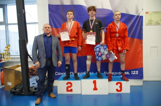 Поздравляем спортсменов и тренеров — так держать